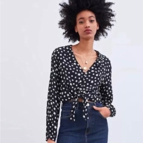 ZARA Navy Blue Black White Star Print Crop Blouse w Tie Sz Med - Picture 7 of 7
